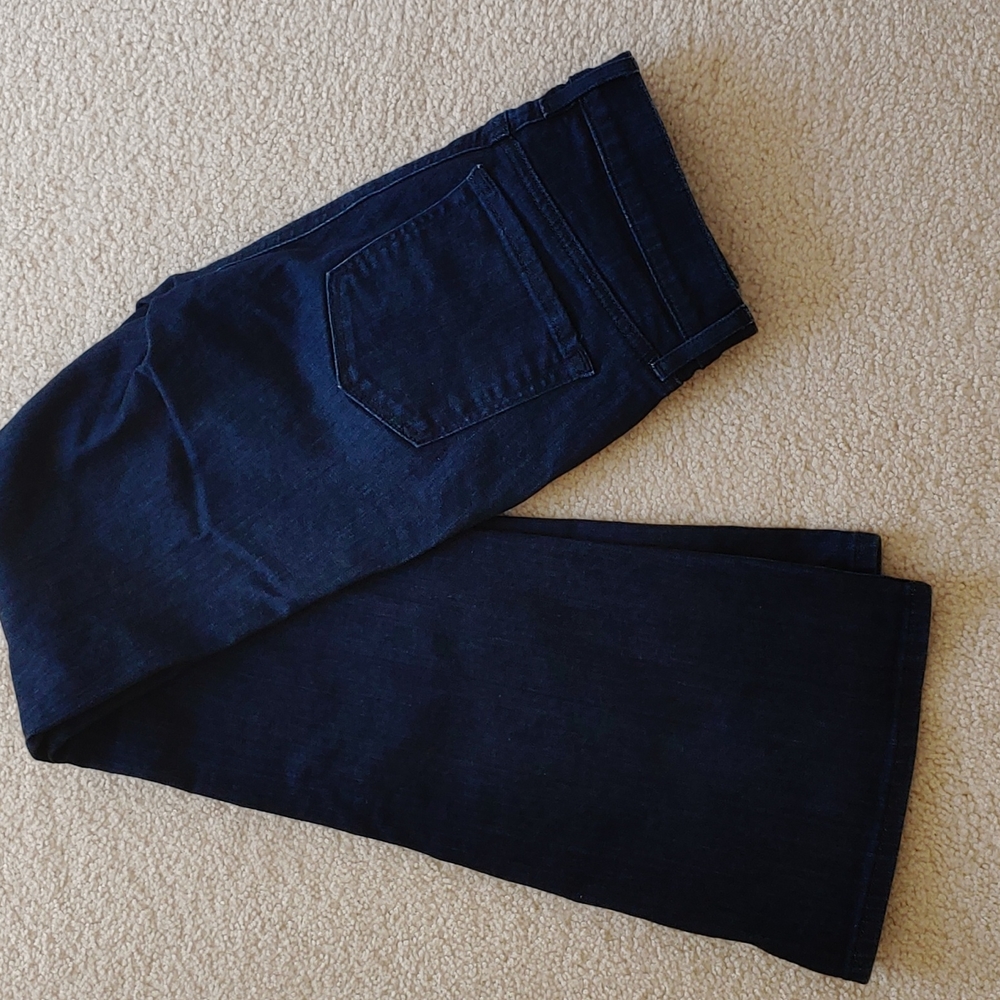 LOFT size 4 (27) Flare dark denim jeans